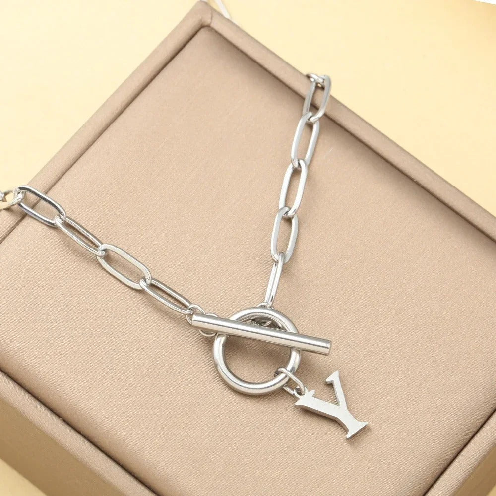 Embelle Initials Ketting  - Luxe Hanger met LoveKnot sluiting